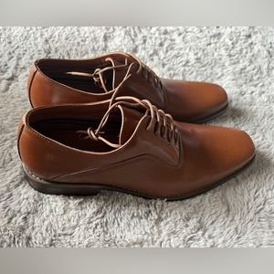 SOLD - Ferro Aldo men’s dress shoes, brand new, size 9.5